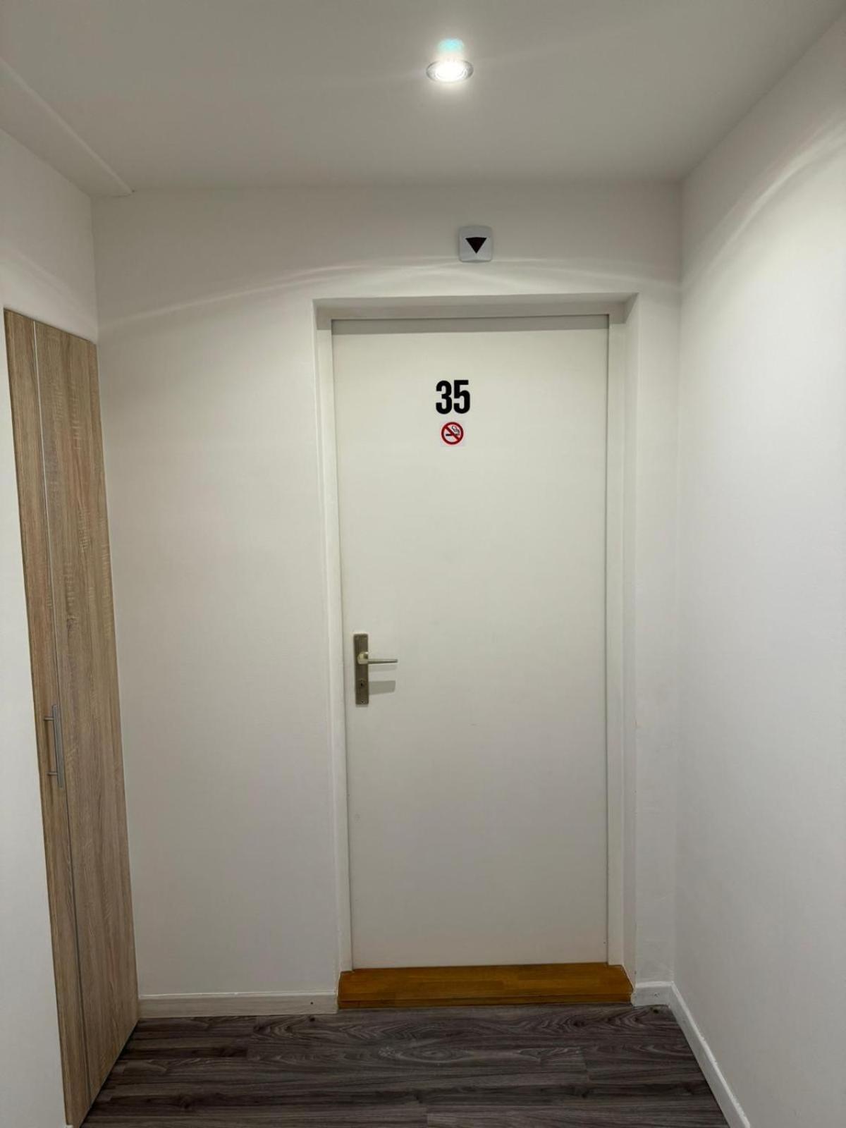 Haus Zum Ruetli Apartment Chur Bilik gambar