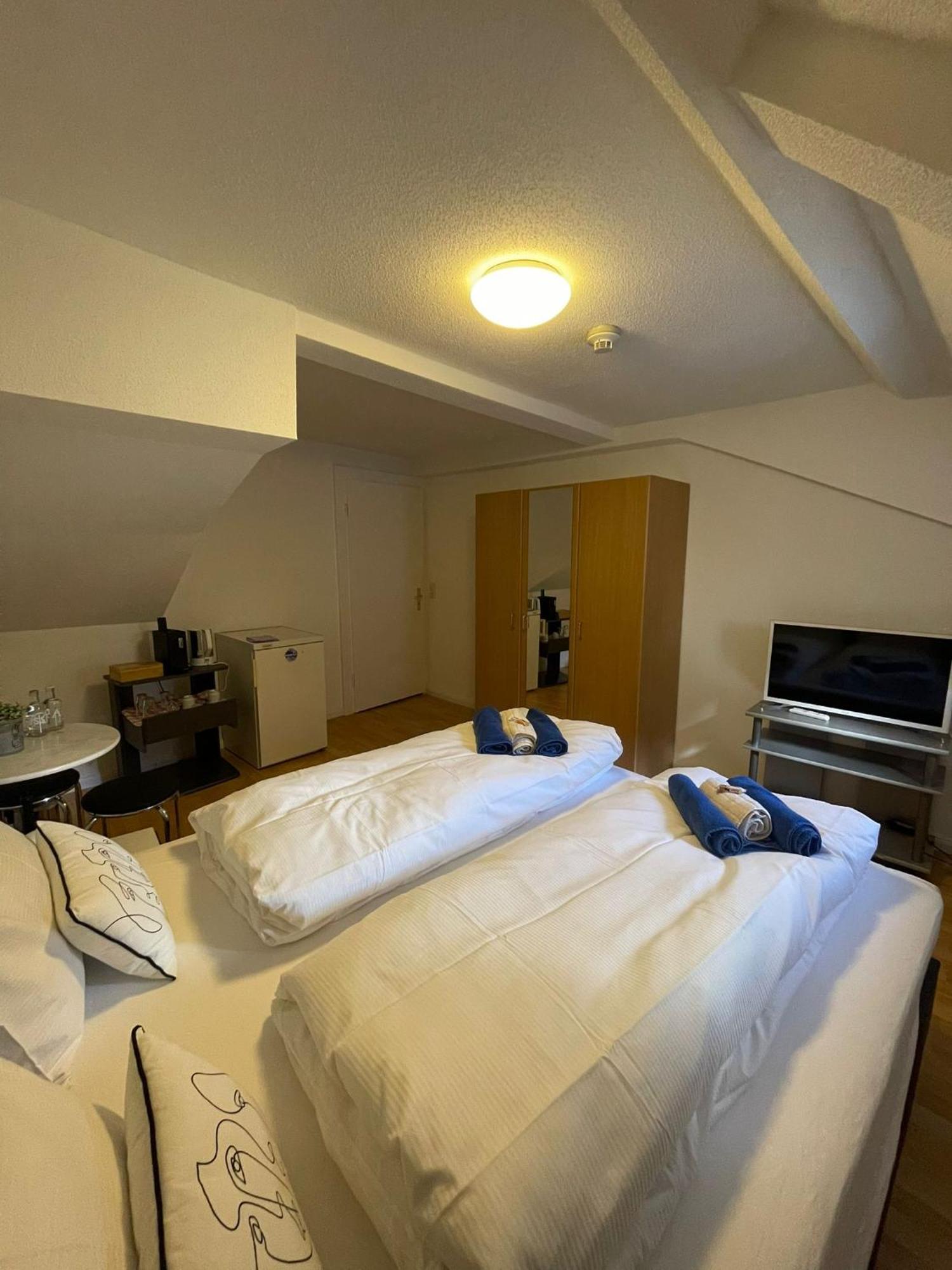 Haus Zum Ruetli Apartment Chur Luaran gambar